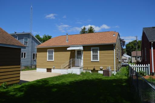 630 15th Street NE, Rochester, MN 55906