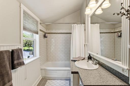 6283 Kerry Lane NE, Minneapolis, MN 55432