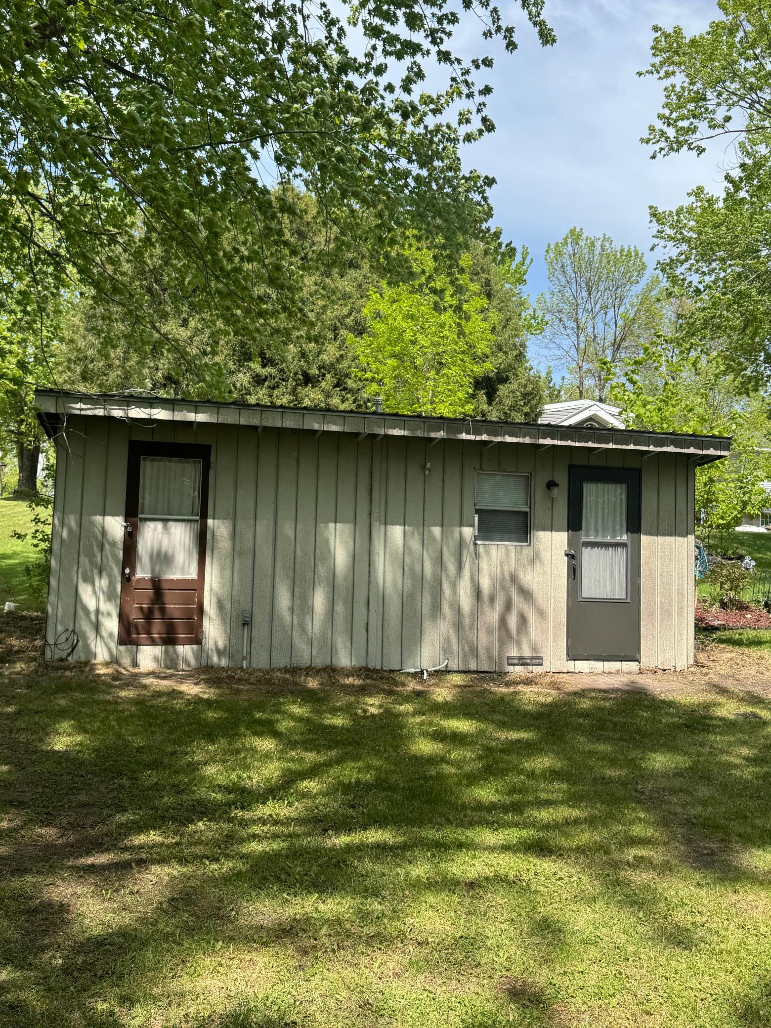 Storage shed