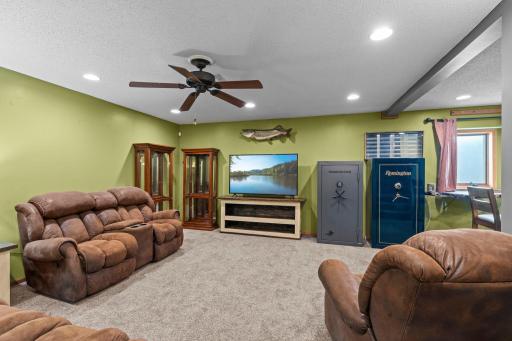 28786 149TH Street NW, Zimmerman, MN 55398