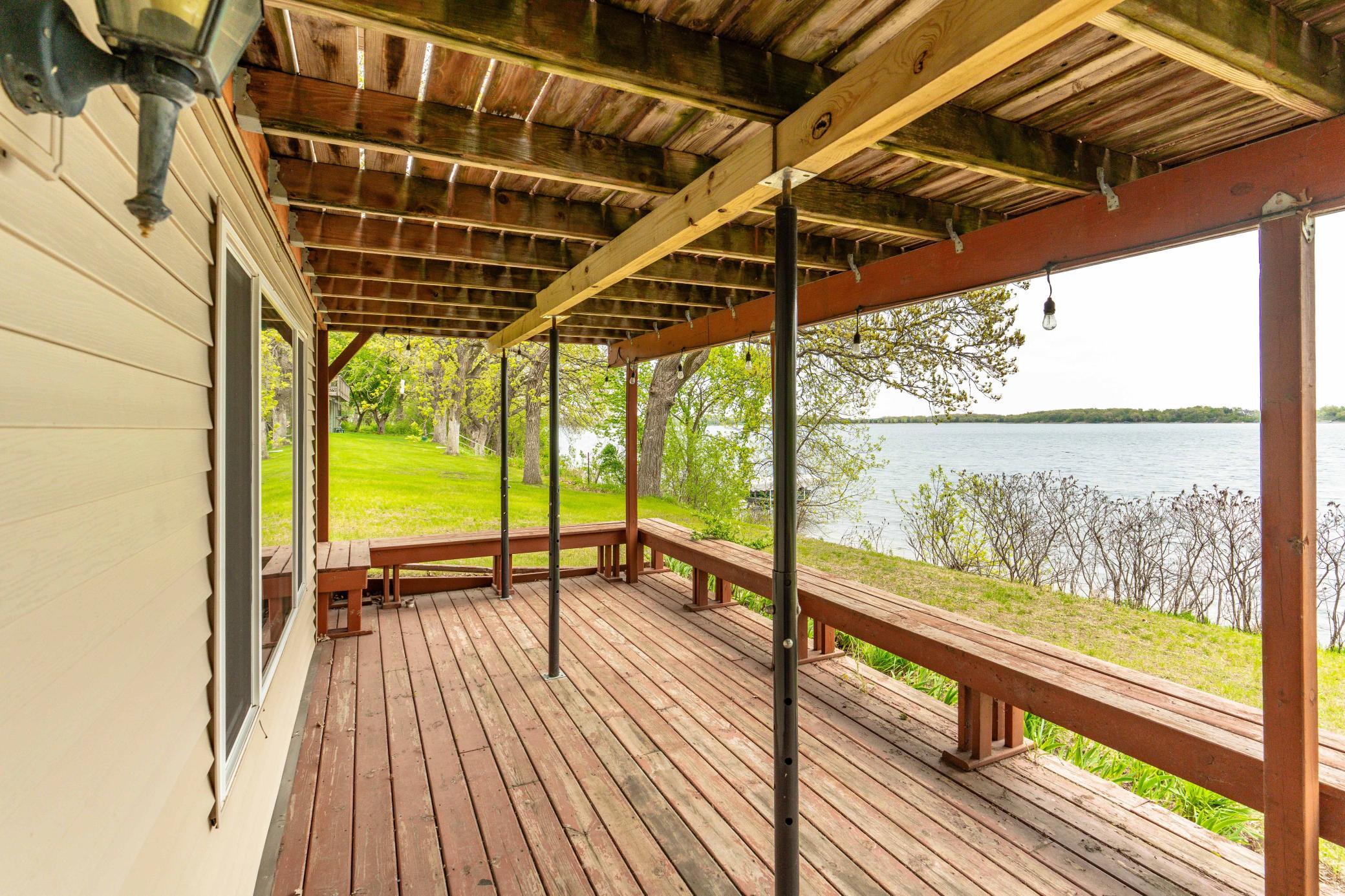 Lower level deck