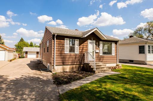 822 16th Street N, Moorhead, MN 56560