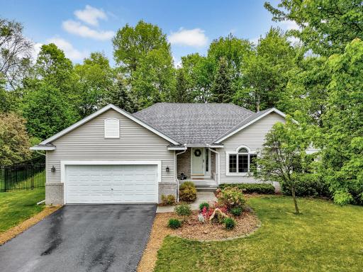 Executive rambler on a fantastic lot in desirable Elk River neighborhood