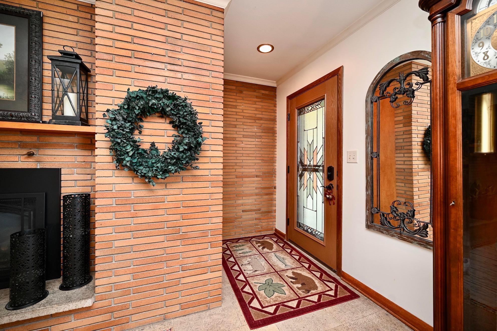 Front Entryway