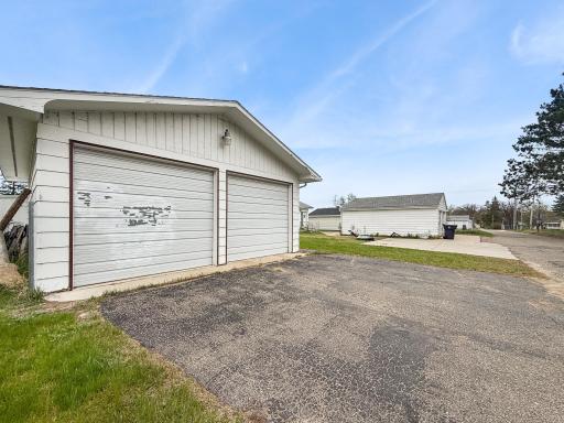 814 21st Street NW, Bemidji, MN 56601