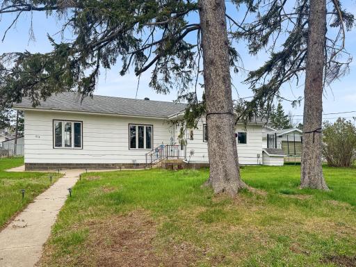 814 21st Street NW, Bemidji, MN 56601