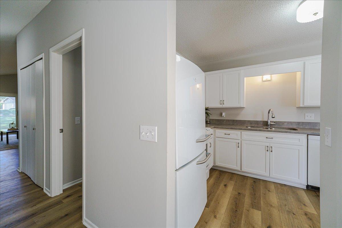 Entry to Kitchen