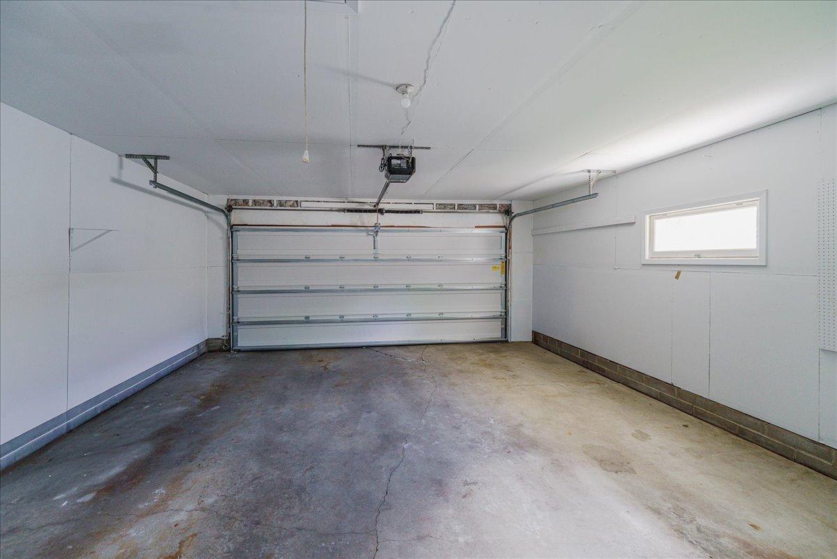 2 Car Garage