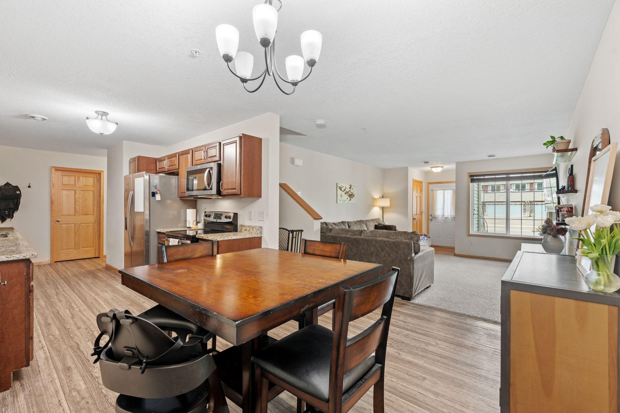11-web-or-mls-14789 Olivine St NW-11.jpg