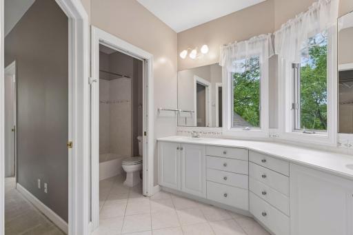 11673 Irish Avenue N, Stillwater, MN 55082