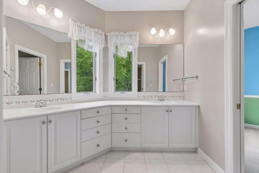 11673 Irish Avenue N, Stillwater, MN 55082