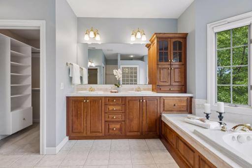 11673 Irish Avenue N, Stillwater, MN 55082
