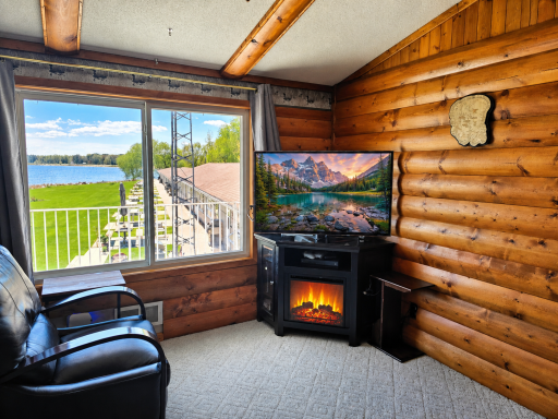 Panoramic lake views with zero worry or hassle