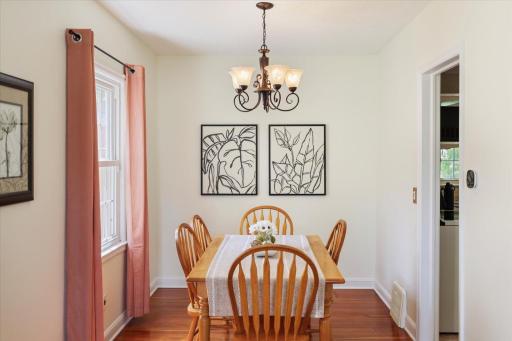 3805 Zenith Avenue N, Robbinsdale, MN 55422