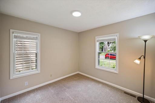 3805 Zenith Avenue N, Robbinsdale, MN 55422