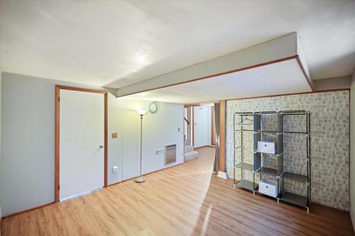 3805 Zenith Avenue N, Robbinsdale, MN 55422