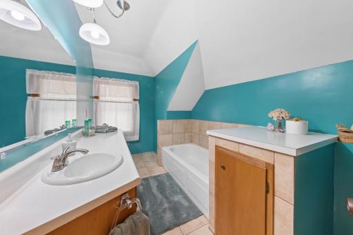 4348 Lyndale Avenue S, Minneapolis, MN 55409