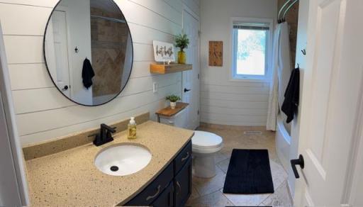 417 S Austin Avenue, Litchfield, MN 55355