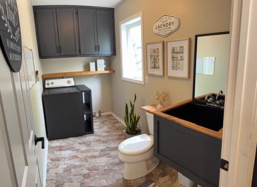 417 S Austin Avenue, Litchfield, MN 55355