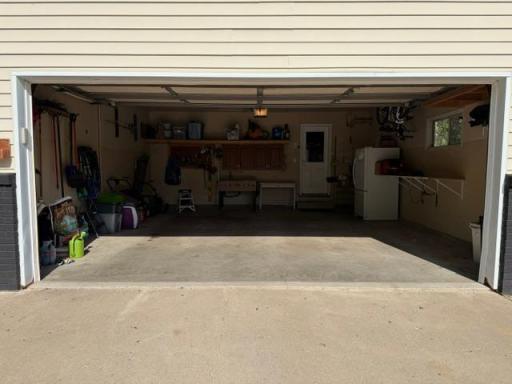 417 S Austin Avenue, Litchfield, MN 55355