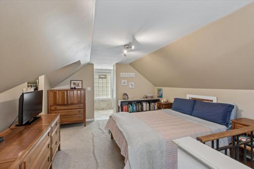 3910 Randall Avenue, Saint Louis Park, MN 55416