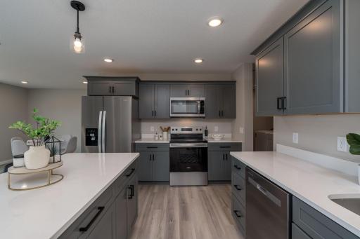 3207 Scotch Lane, Mankato, MN 56001