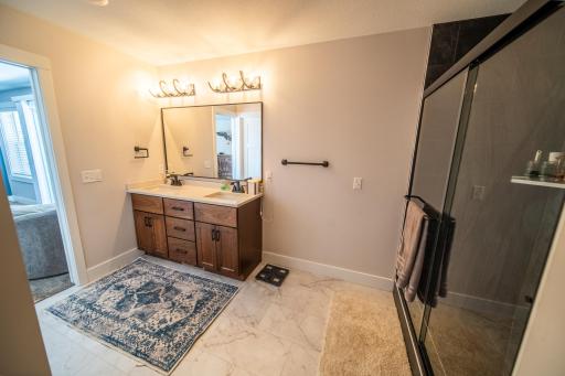 1017 Chester Ave SE, Rochester, MN 55904