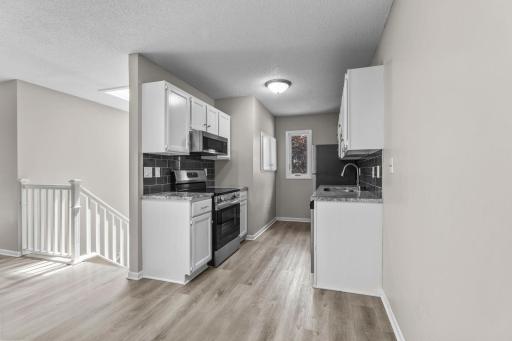 2336 Hale Avenue N, Saint Paul, MN 55128