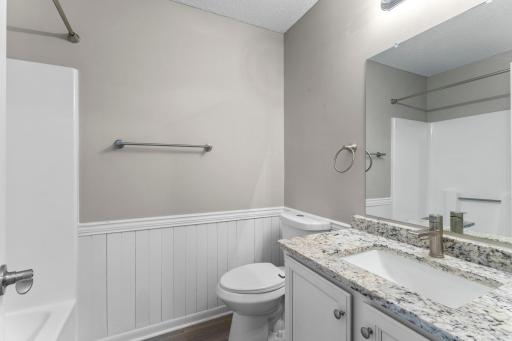2336 Hale Avenue N, Saint Paul, MN 55128