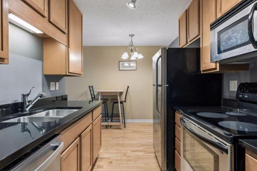 821 Douglas Avenue, 205, Minneapolis, MN 55403