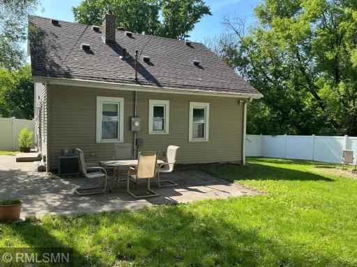 1762 Edgerton Street, Saint Paul, MN 55117