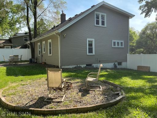 1762 Edgerton Street, Saint Paul, MN 55117