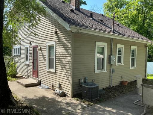 1762 Edgerton Street, Saint Paul, MN 55117
