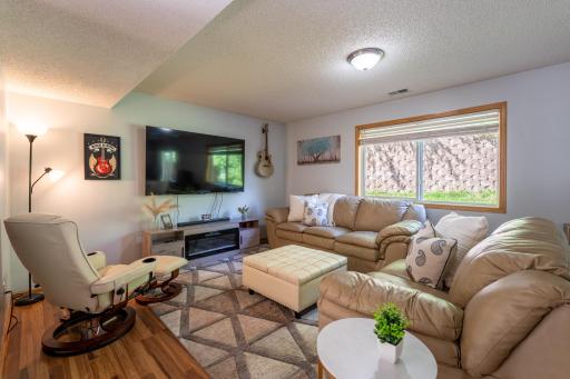 This 13.25x17.75 living room is great for entertaining with the open concept.