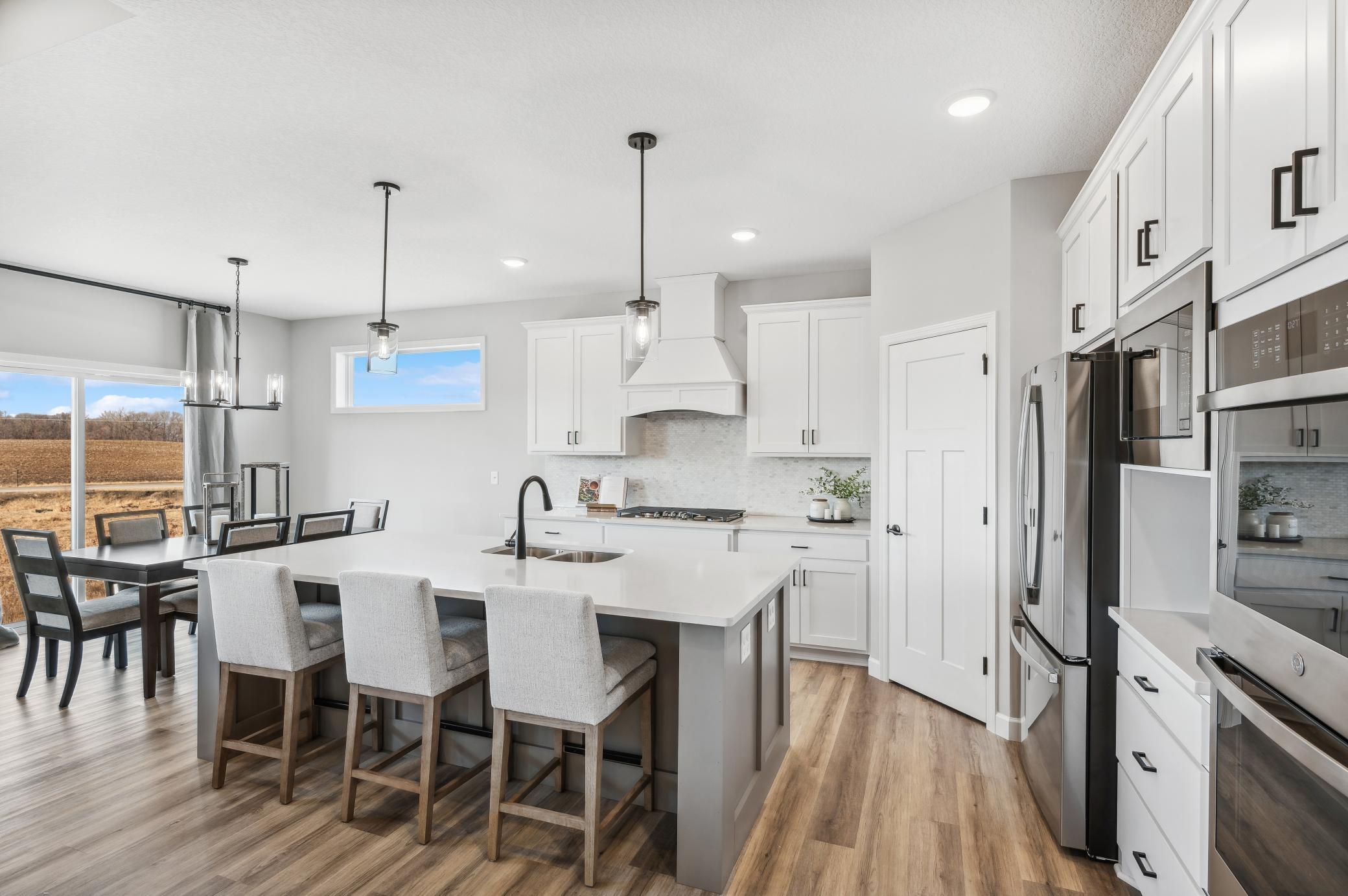 1. Kitchen (2).jpg