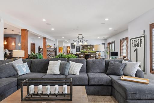 9787 Sky Lane, Eden Prairie, MN 55347