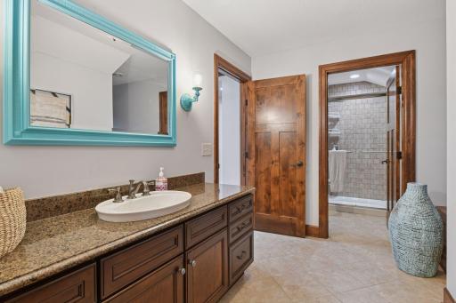 9787 Sky Lane, Eden Prairie, MN 55347