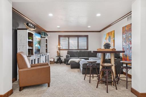 9787 Sky Lane, Eden Prairie, MN 55347