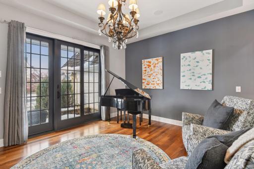 9787 Sky Lane, Eden Prairie, MN 55347