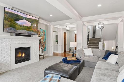 9787 Sky Lane, Eden Prairie, MN 55347