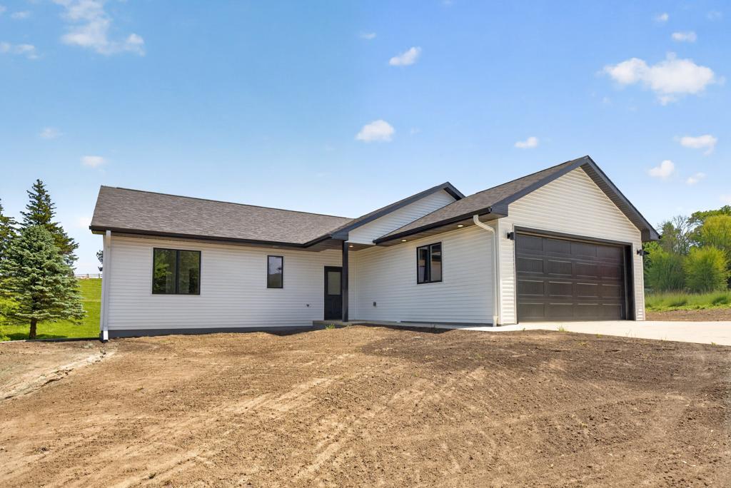416 Parkside Dr. SE
