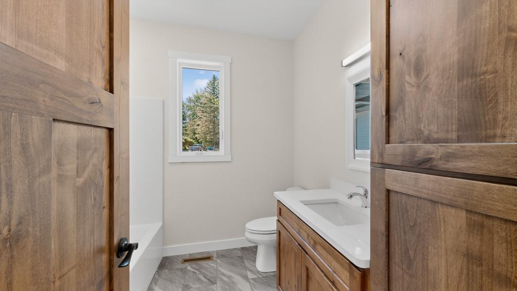 Main Floor Full Bathroom