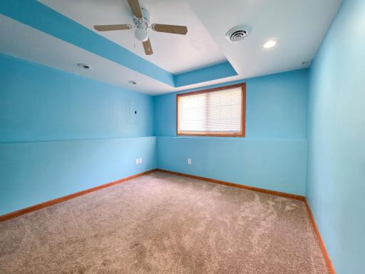 2258 129th Lane NW, Coon Rapids, MN 55448