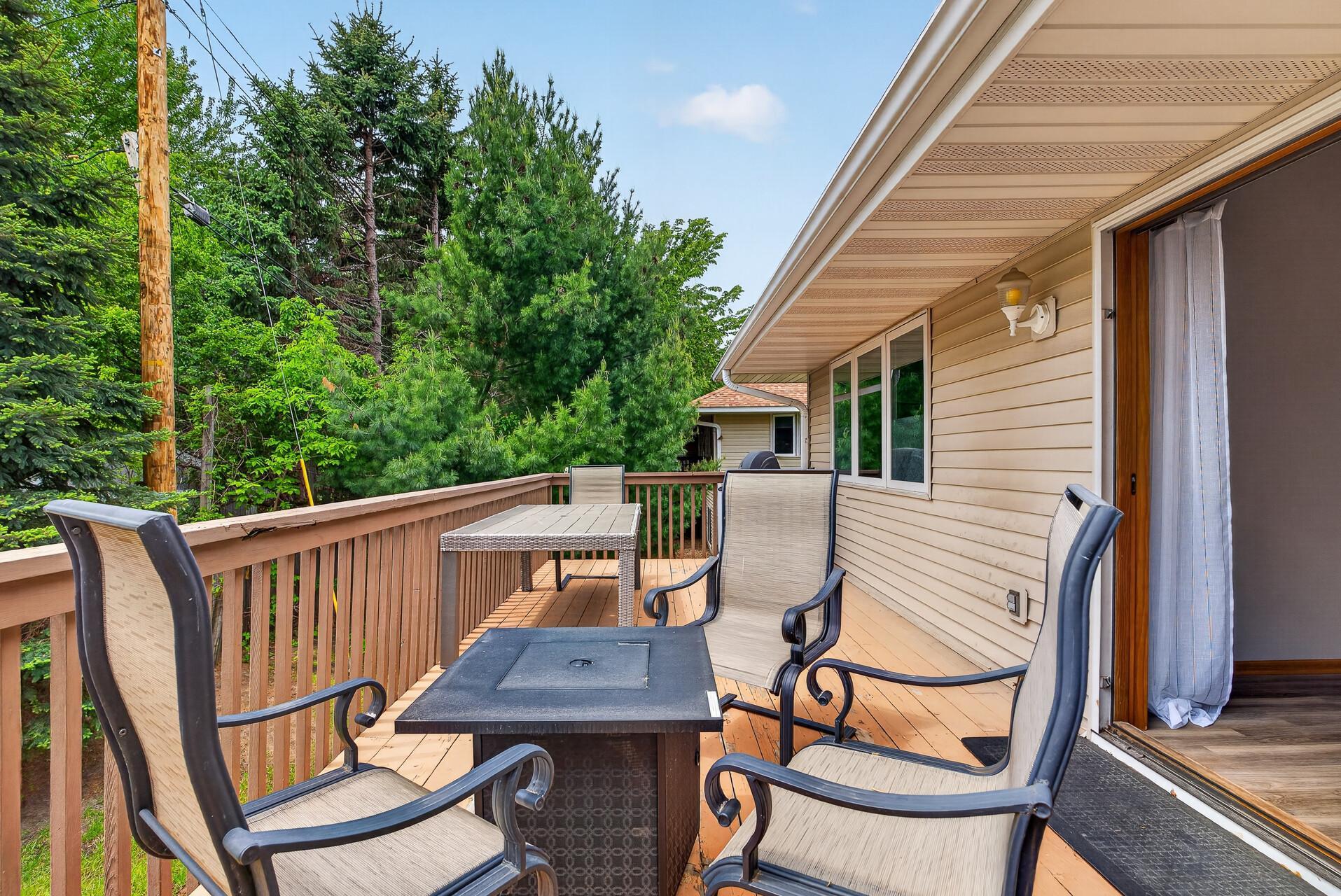 Spacious Deck