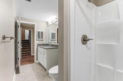 37-web-or-mls-3588-Grenadier-Pl-37.jpg
