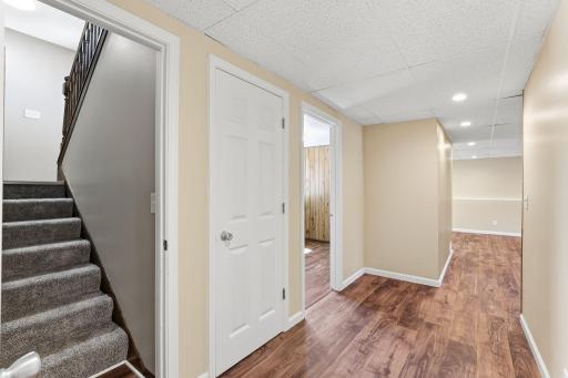 25-web-or-mls-3588-Grenadier-Pl-25.jpg