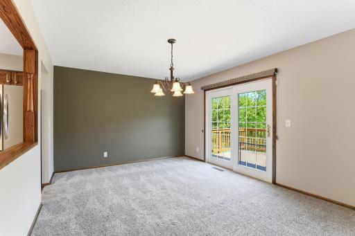 8-web-or-mls-3588-Grenadier-Pl-08.jpg
