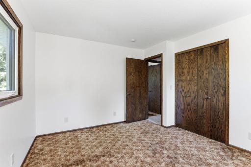18-web-or-mls-3588-Grenadier-Pl-18.jpg