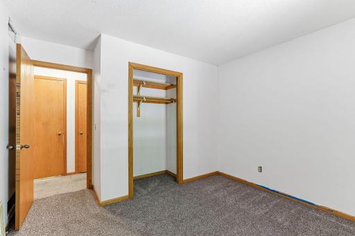 2219 Vivian Lane, Saint Paul, MN 55119