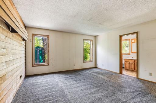 2219 Vivian Lane, Saint Paul, MN 55119